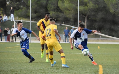 El Juvenil 'B' del Barcelona es va imposar (1-2) a Olímpia a la primera volta | Críspulo Díaz